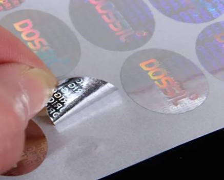 防偽標(biāo)簽廠家，定制防偽標(biāo)簽后的售后服務(wù)如何？